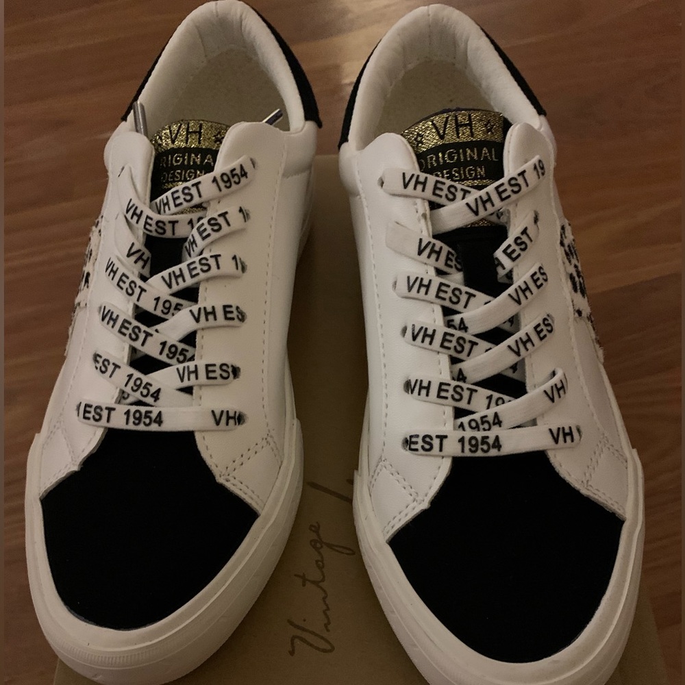 Vintage Havana Sneakers new size 6